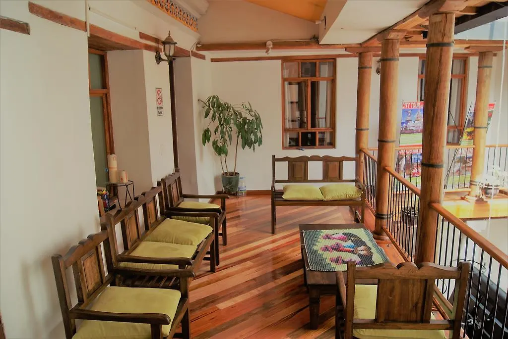 Hotel La Ronda Ecuador