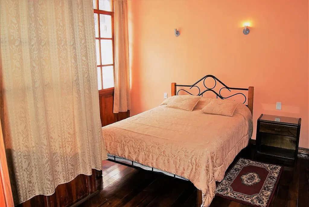 ***  Hotel La Ronda Ecuador