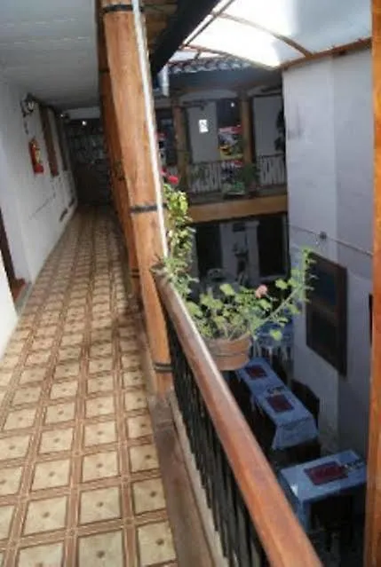 Hotel La Ronda